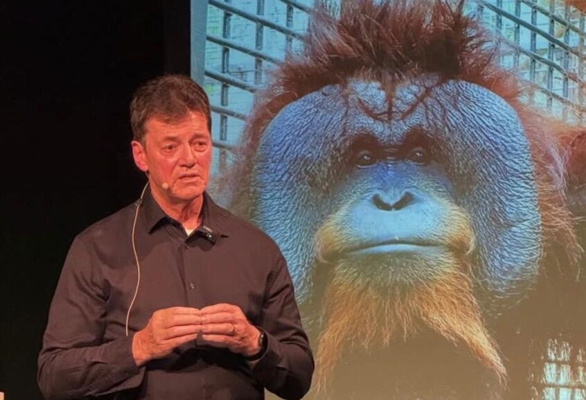 Dr. Willie Smits